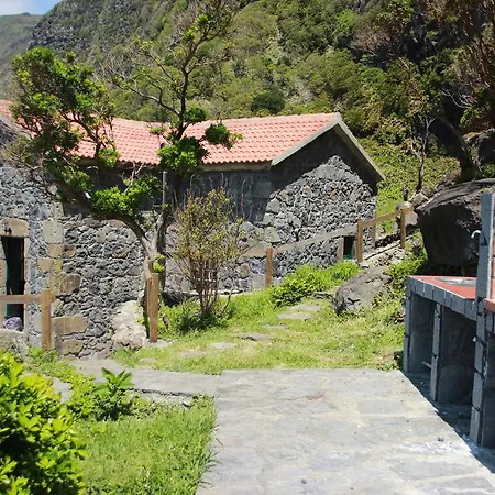 Moinho Da Cascata * Faja Grande